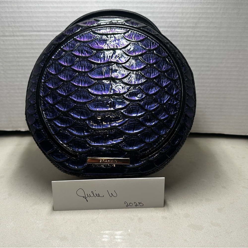 Brahmin Lane in Ultraviolet Venusian EUC